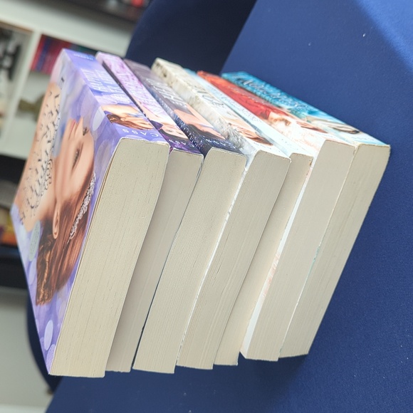 The Selection Series by Kiera Cass - Picture 3 of 7